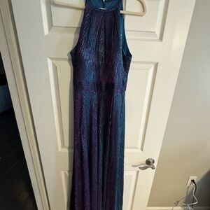 Elegant Shimmer Maxi Dress in Blue and Purple